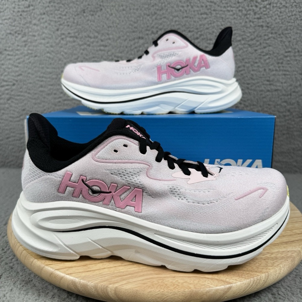 Hoka One One Clifton 10 Womens Size 9 Pink White Road Running Shoes Worn 1 Time